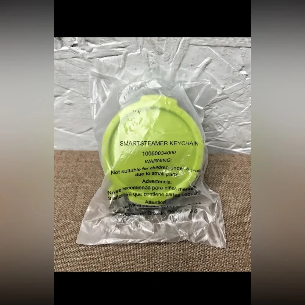 New Tupperware Lot of 7 (6 Keychains & 1 Magnet) No Duplicates - Collectible